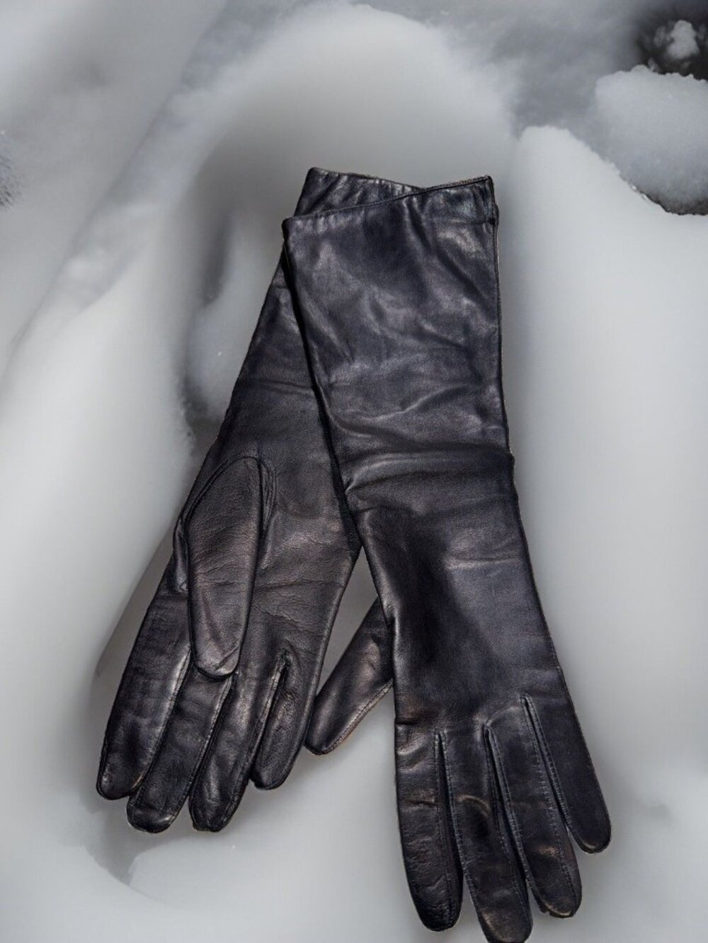Vintage LadiesNEW Gimbels Black Leather Opera Length Gloves Made in Italy Size 8